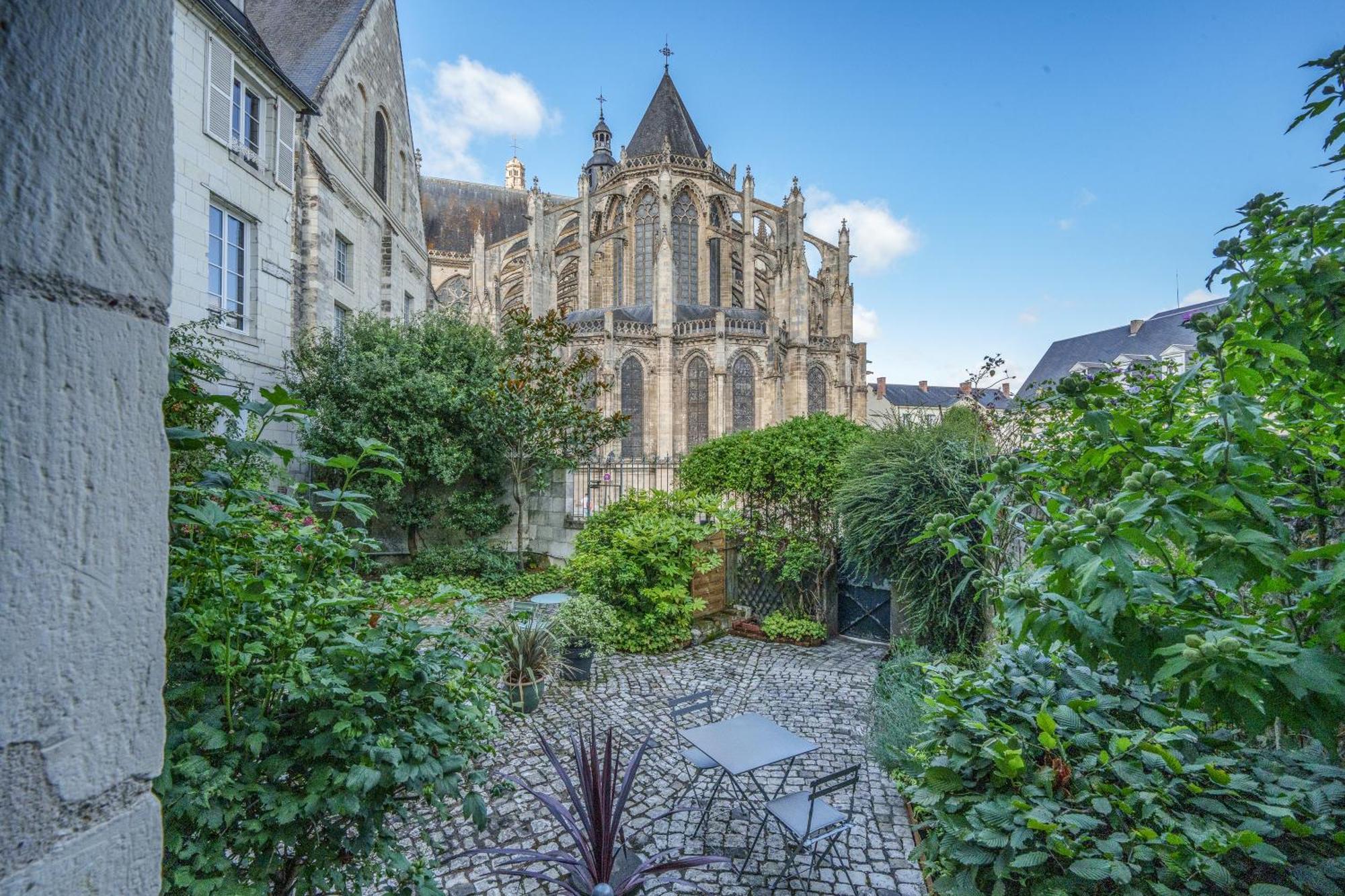 Appartement Raffine Vue Cathedrale, Jardin, Wifi Tours Buitenkant foto