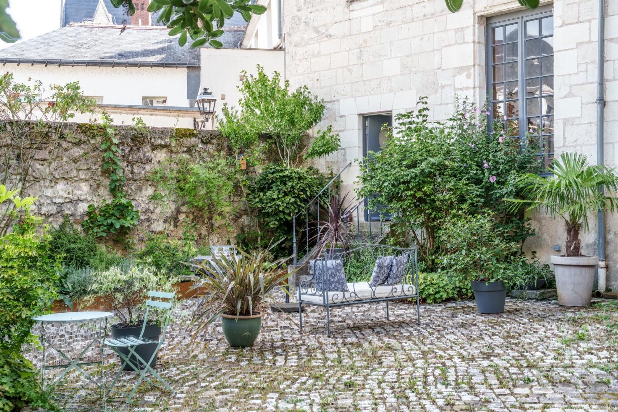 Appartement Raffine Vue Cathedrale, Jardin, Wifi Tours Buitenkant foto