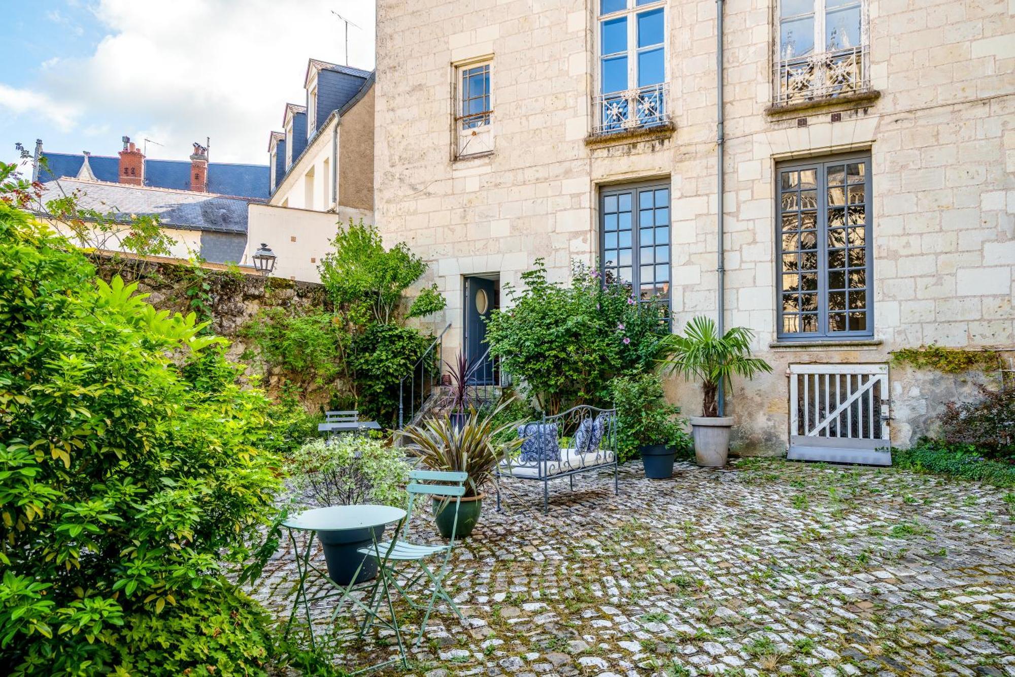 Appartement Raffine Vue Cathedrale, Jardin, Wifi Tours Buitenkant foto